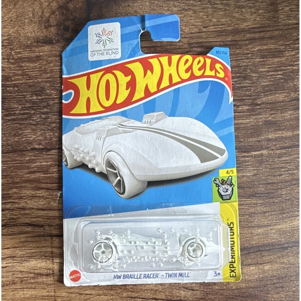 Hot Wheels Experimotors Braille Twin Mill Racer White 1:64 Diecast HKG33 2022